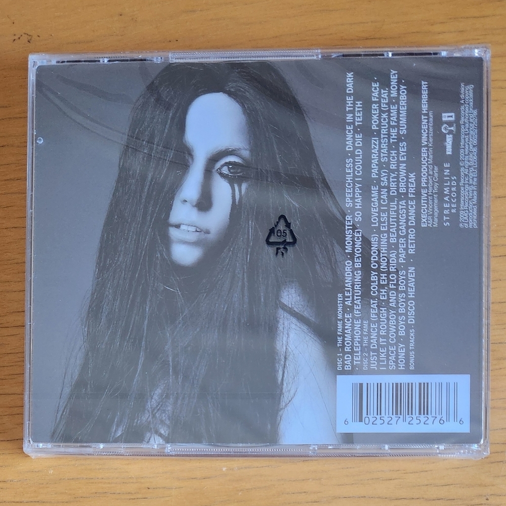 Lady Gaga - Born This Way, Born This Way Remixes & The Fame Monster CDs Lot of 3 - Picture 3 of 10